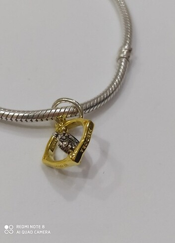 Pandora Minnie charm