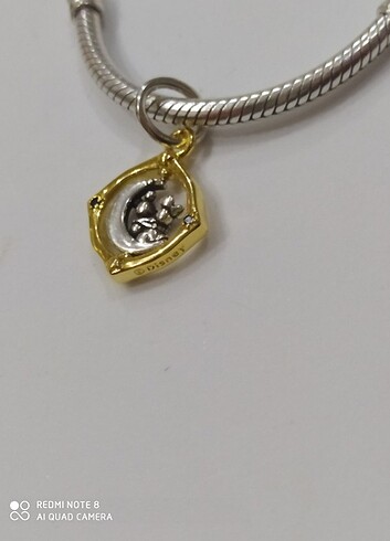 Beden Minnie charm