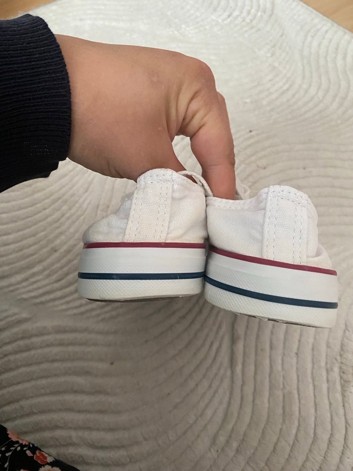 Beyaz Bağcıklı Kadın Spor Ayakkabı - Görsel 3