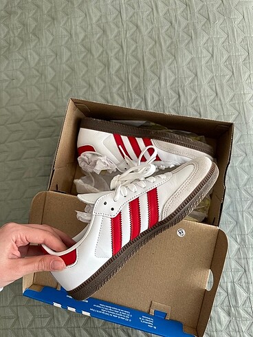 Adidas Samba og beyaz-kırmızı