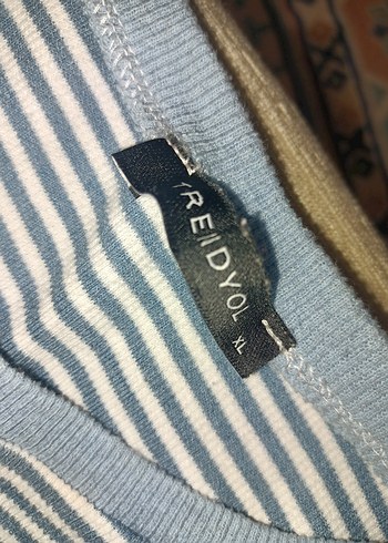 Trendyol & Milla Mavi-Beyaz çizgili vintage crop