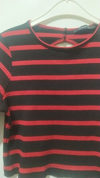 Trendyol & Milla Crop üst
