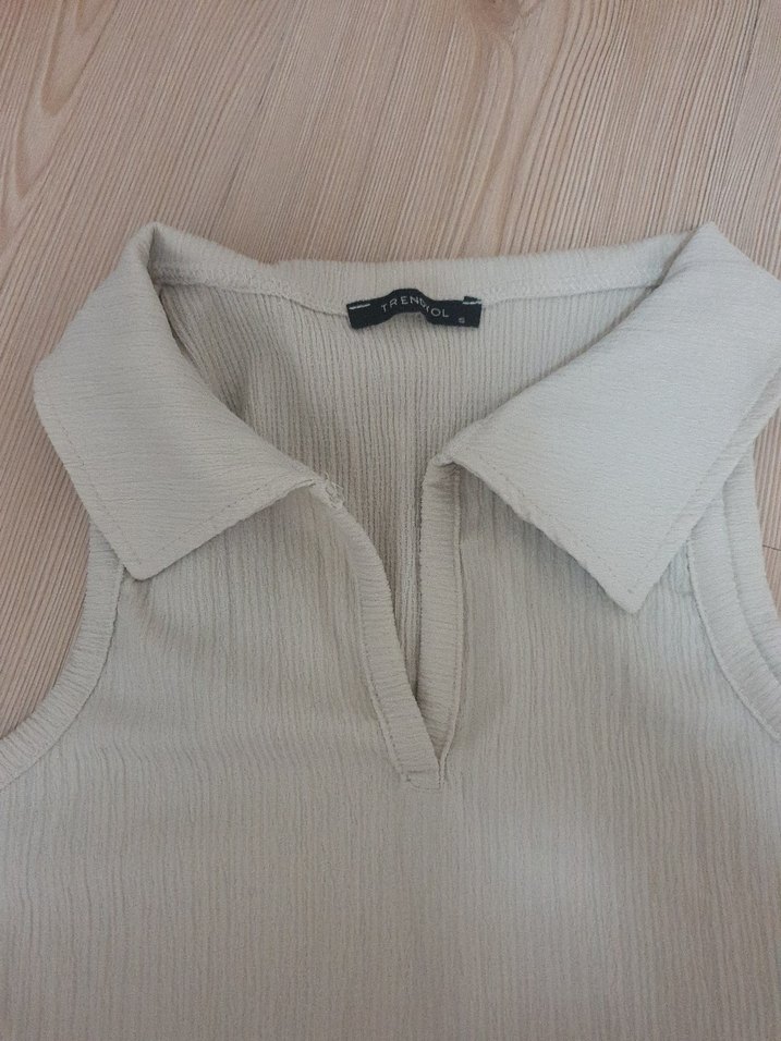 Kolsuz Bej Keten Mini Yaka Detaylı Kadın Yelek - Görsel 4