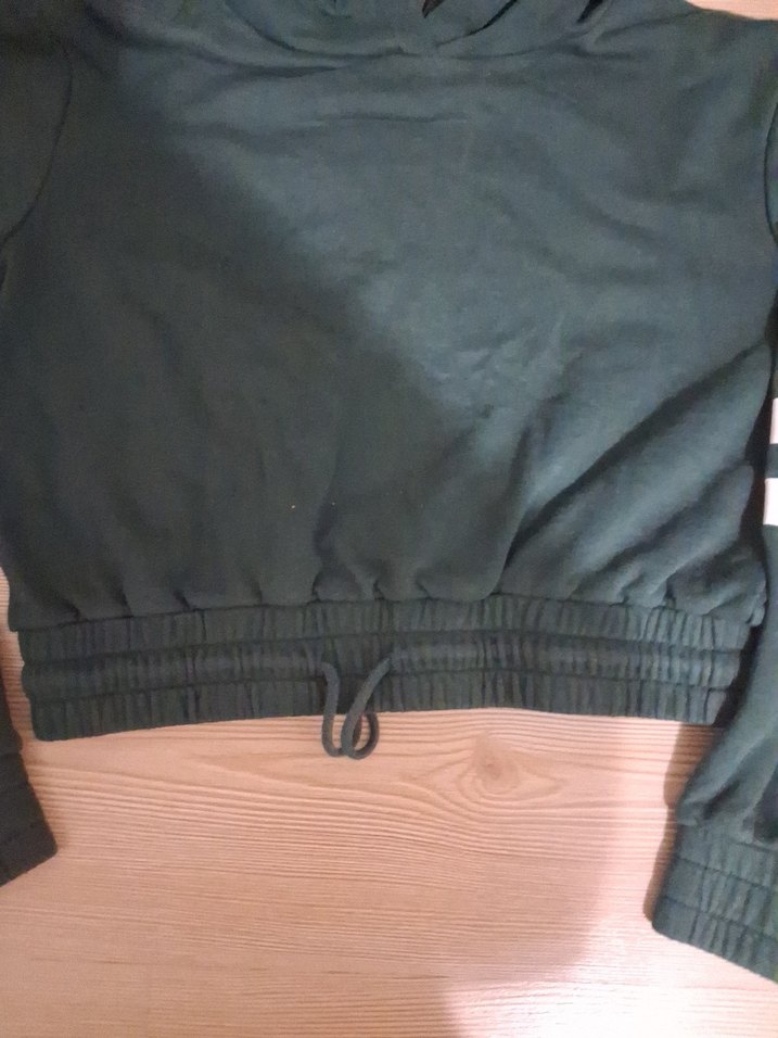 Kemer Detaylı Siyah Kapüşonlu Sweatshirt - Görsel 2