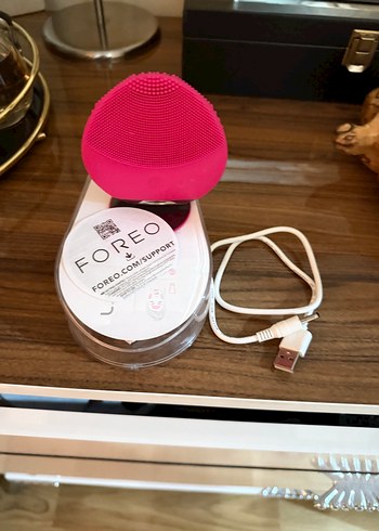 Foreo Luna Mini Canli Pembe Yuz Temizleme Makinasi