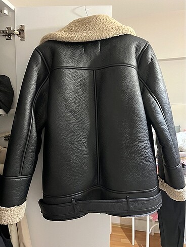 Stradivarius Stradivarius kürklü mont
