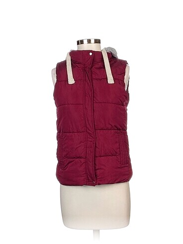Bershka Yelek %70 İndirimli.
