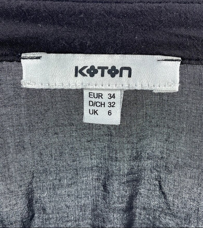 Siyah V Yakalı Keten Kadın Bluz - Görsel 4