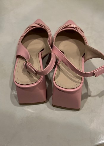 Pudra Rengi Tokalı Kalım Topuklu Kadın Ayakkabı - Görsel 2