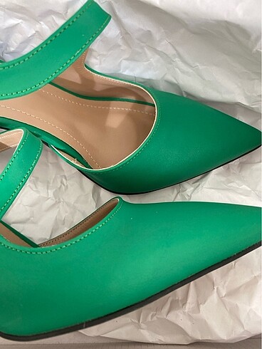 Nine West Yeşil topuklu ayakkabı