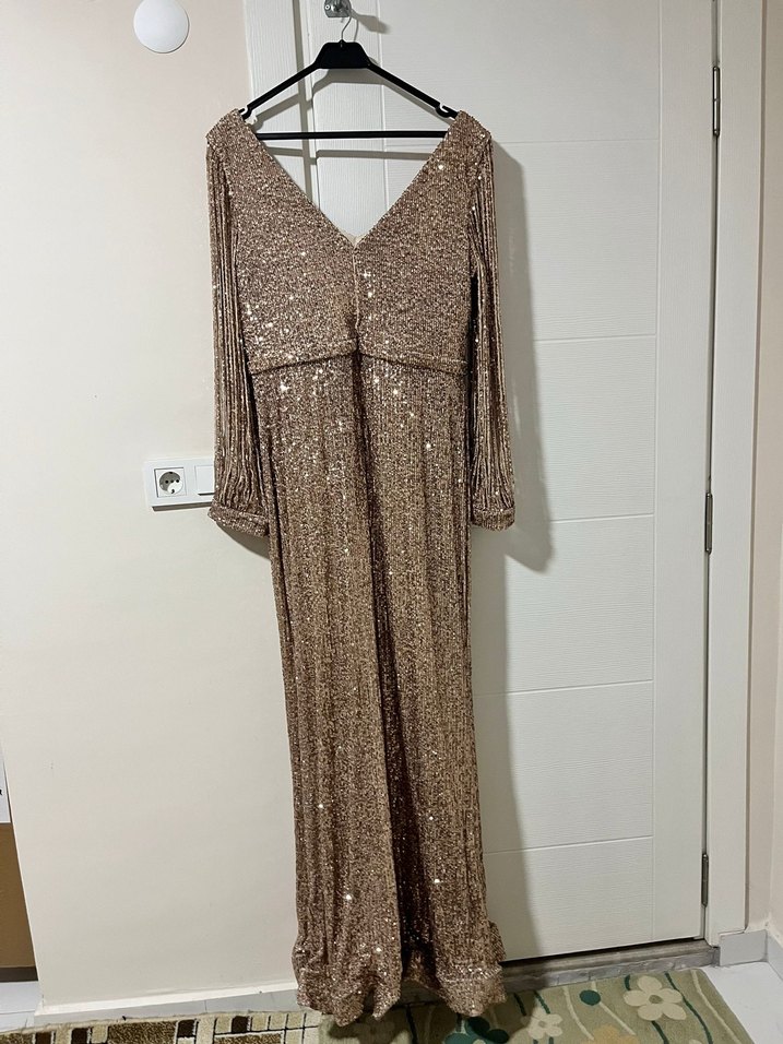 Parlak Bej Drapeli Uzun Abiye Elbise - Görsel 2