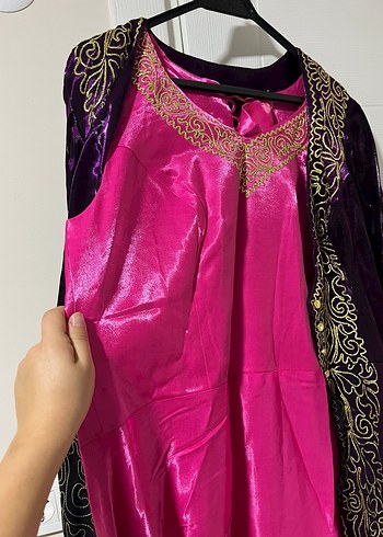 Mor Nakışlı Uzun Kadın Kına Elbisesi - Görsel 3