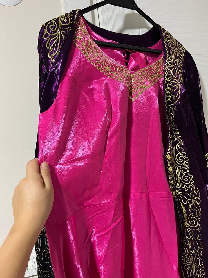 Mor Nakışlı Uzun Kadın Kına Elbisesi - Görsel 3