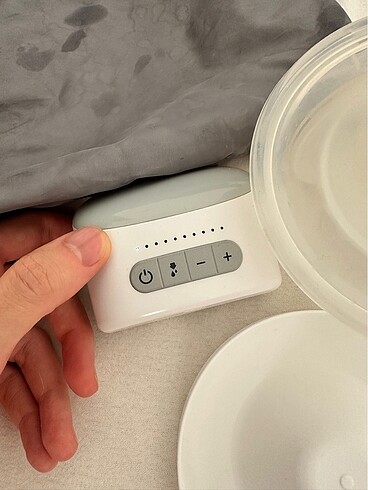 Beden Renk Giyilebilir Göğüs Pompası