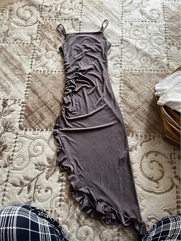 Bershka Elbise