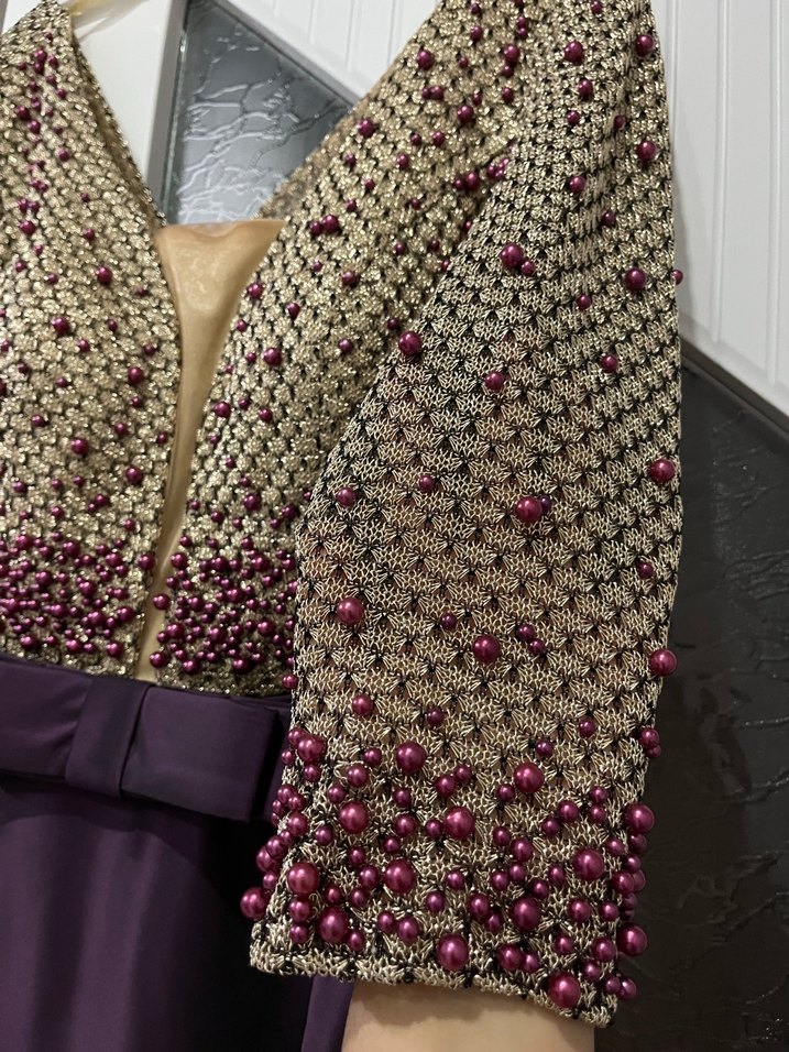 Mor Uzun Kollu İşlemeli Kadın Abiye Elbise - Görsel 3