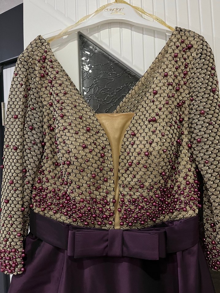 Mor Uzun Kollu İşlemeli Kadın Abiye Elbise - Görsel 2