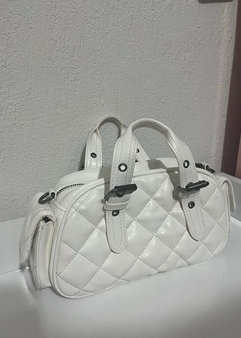 Beden Bershka çanta
