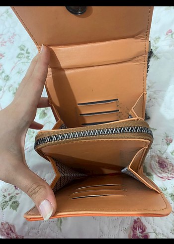 Turuncu Zincir Detaylı Deri Kadın Çapraz Çanta - Görsel 4