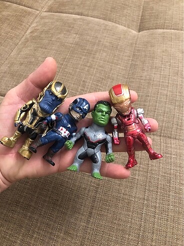 Beden Renk Avengers marvel
