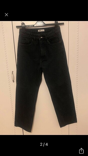 Zara mom jean