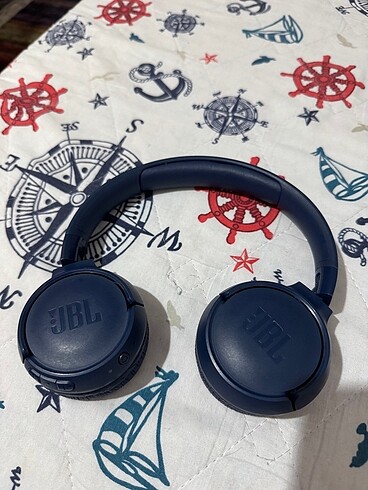 JBL 520BT