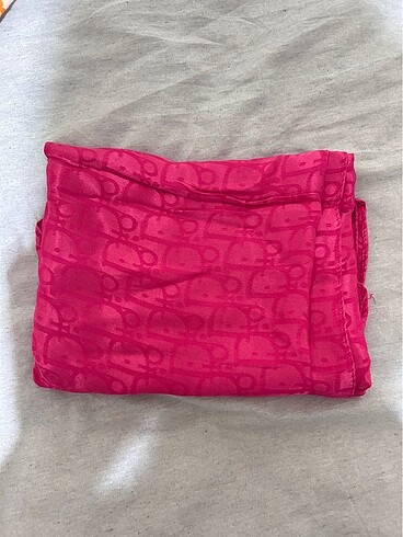 Diğer Dior desen şal