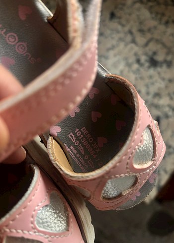 Kız Çocuk Pembe Kalp Desenli Sandalet - Görsel 5