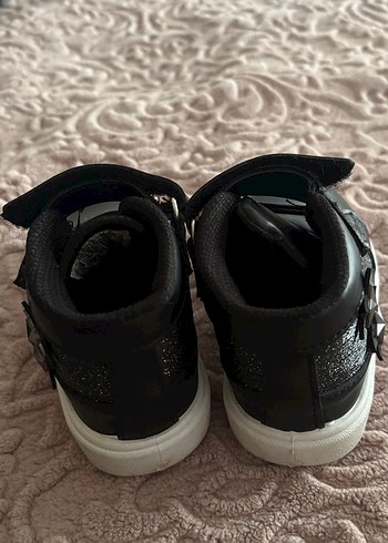 Kız Çocuk Siyah Cırt Cırtlı Spor Ayakkabı - Görsel 4