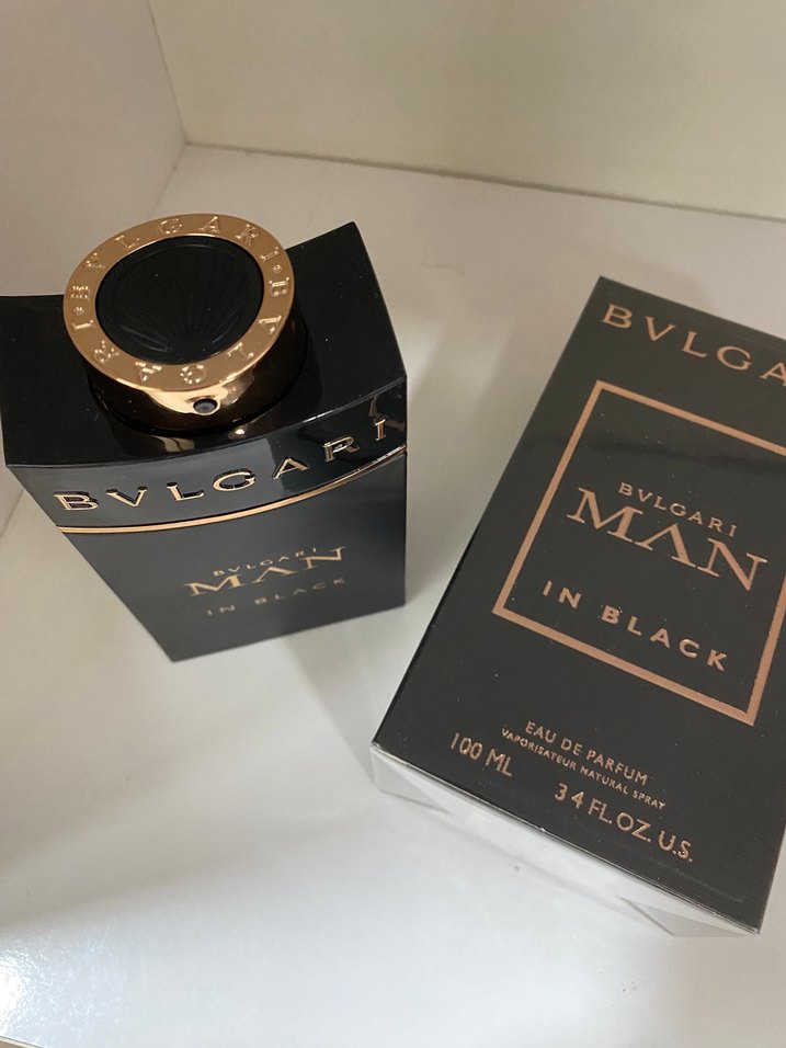 Bvlgari Man In Black 100 ml Erkek Parfümü - Görsel 3