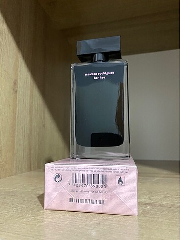  Beden Narciso rodriguez