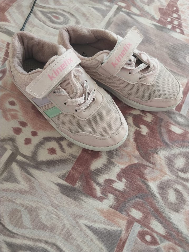 Kinetix Kız Çocuk Gri Pembe Spor Ayakkabı - Görsel 3