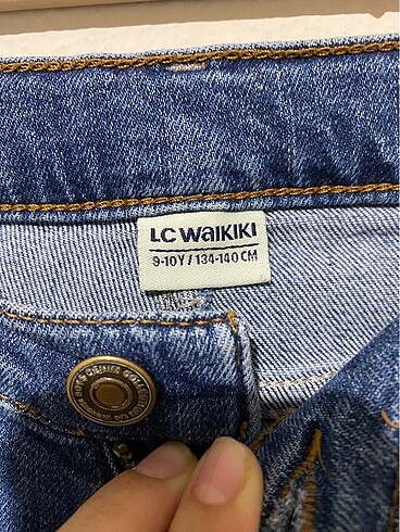 LC Waikiki erkek çocuk şort