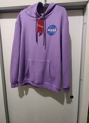 Nasa sweat