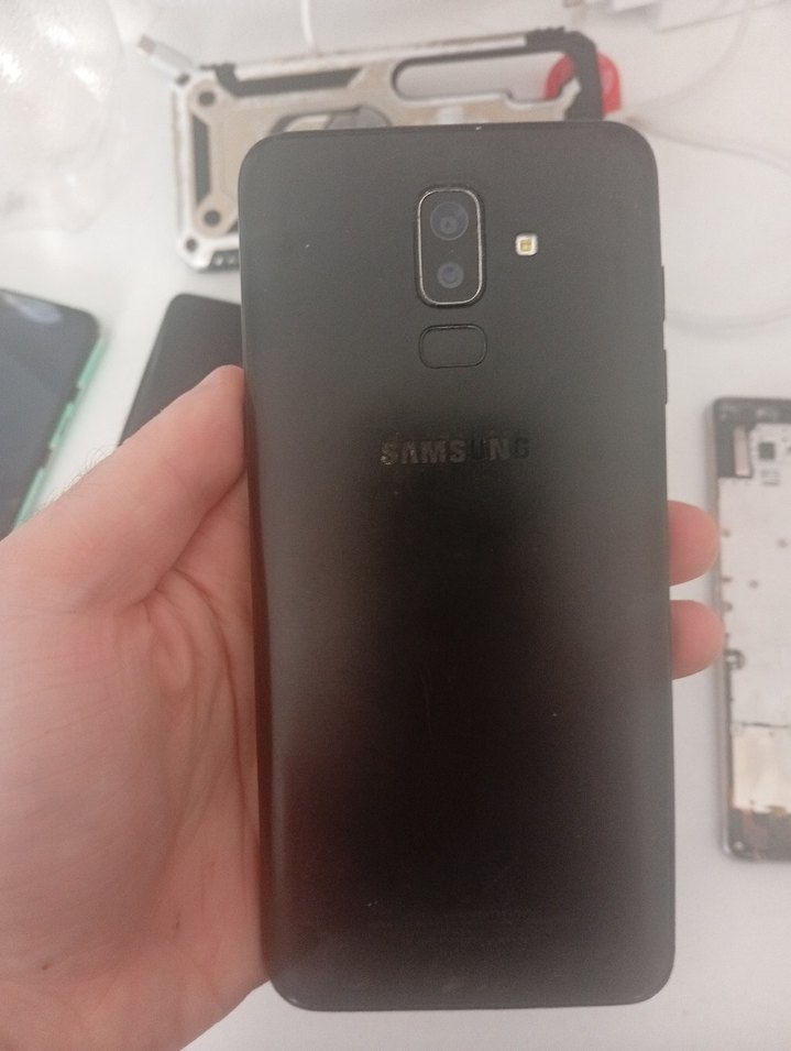 Parçalı Telefon ve Aksesuar Seti — görsel 5/17