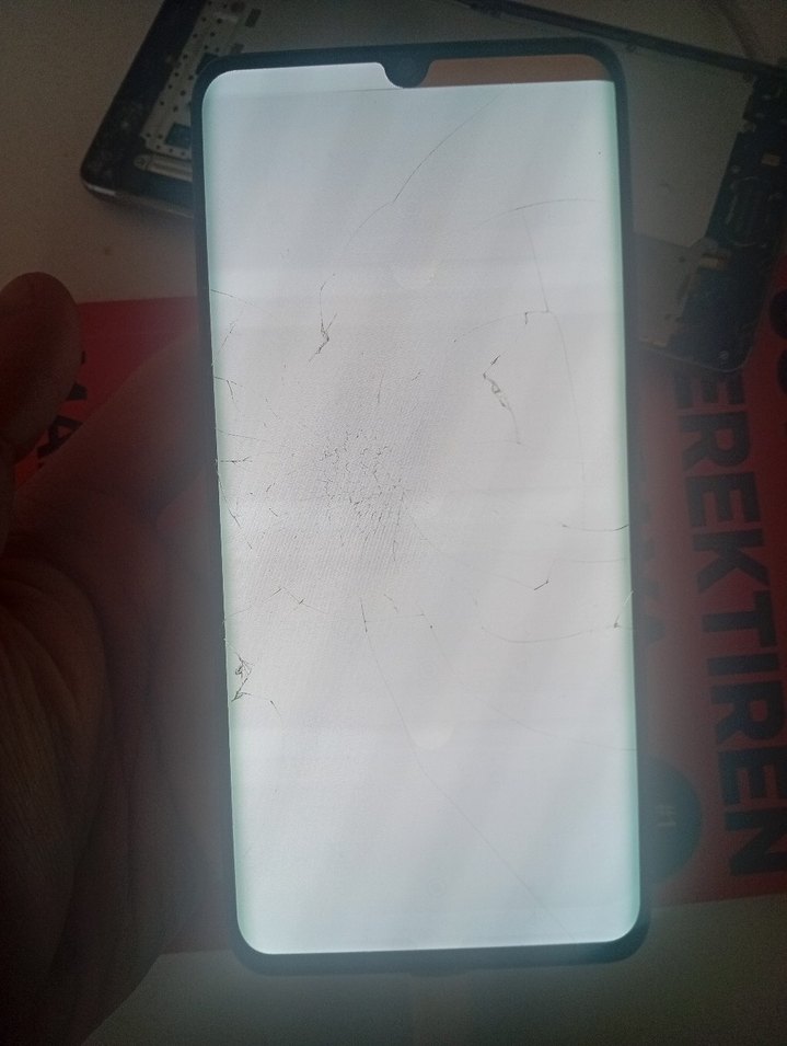 Parçalı Telefon ve Aksesuar Seti — görsel 17/17