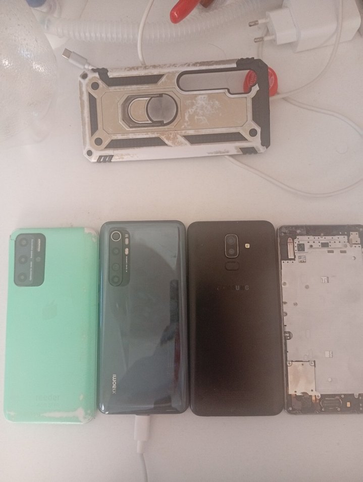 Parçalı Telefon ve Aksesuar Seti — görsel 15/17
