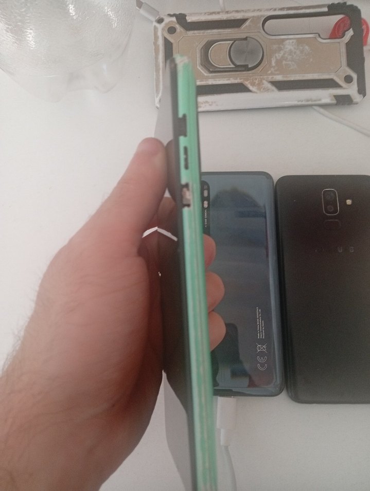 Parçalı Telefon ve Aksesuar Seti — görsel 10/17