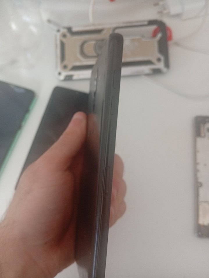 Parçalı Telefon ve Aksesuar Seti — görsel 4/17