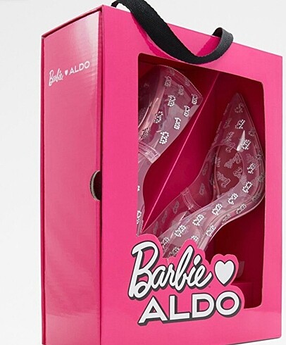 38,5 Beden ALDO barbie????