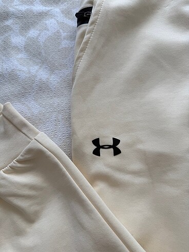 l Beden Under Armour eşofman kadın