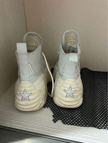 Converse Converse
