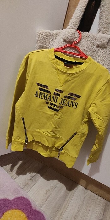 Sweatshirt 