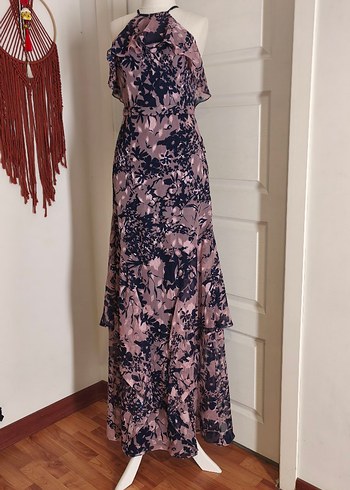 Uzun Drapeli Pembe Desenli Elbise - Görsel 5