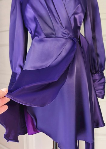 Parlak Mor Kemerli Mini Saten Elbise - Görsel 13