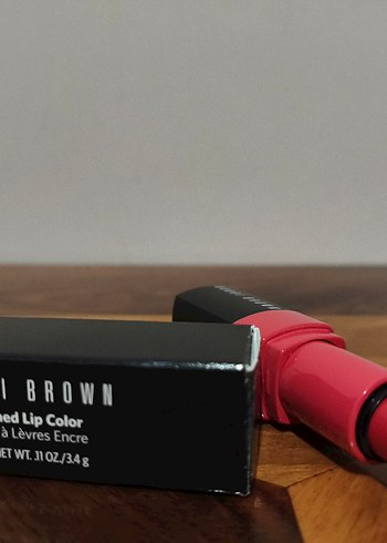Bobbi Brown Koyu Kırmızı Ruj - Görsel 3