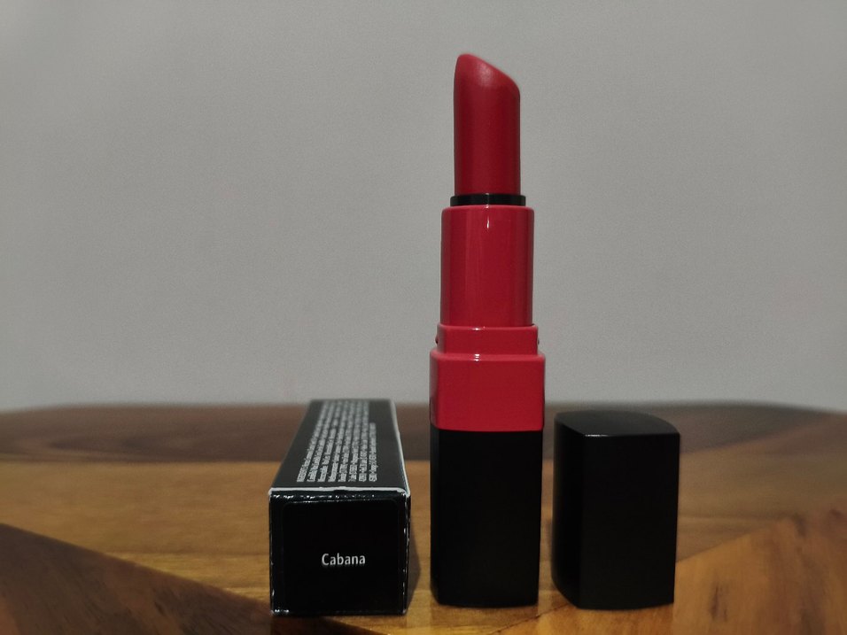 Bobbi Brown Koyu Kırmızı Ruj - Görsel 2