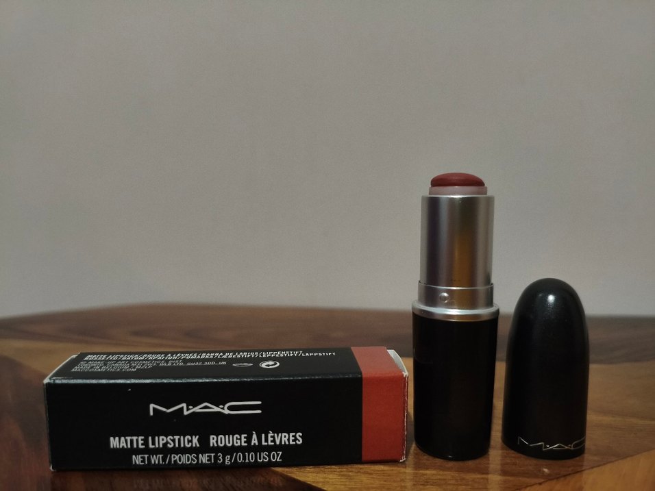 Koyu Bej Renkli Taupe 616 Ruj - Görsel 3