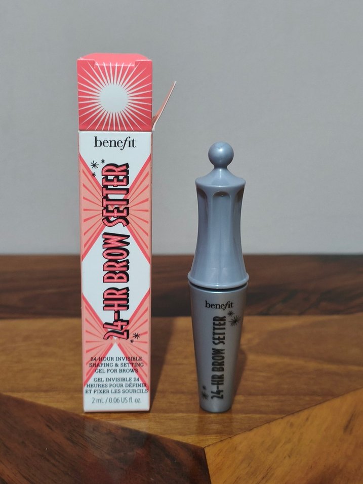 Benefit Sihirli Kaş Sabitleyici Jel - Görsel 3