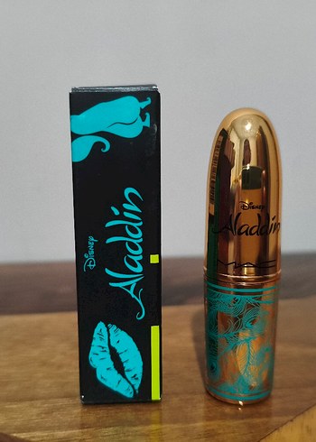 Disney Aladdin Parlak Altın Ruj - Görsel 2